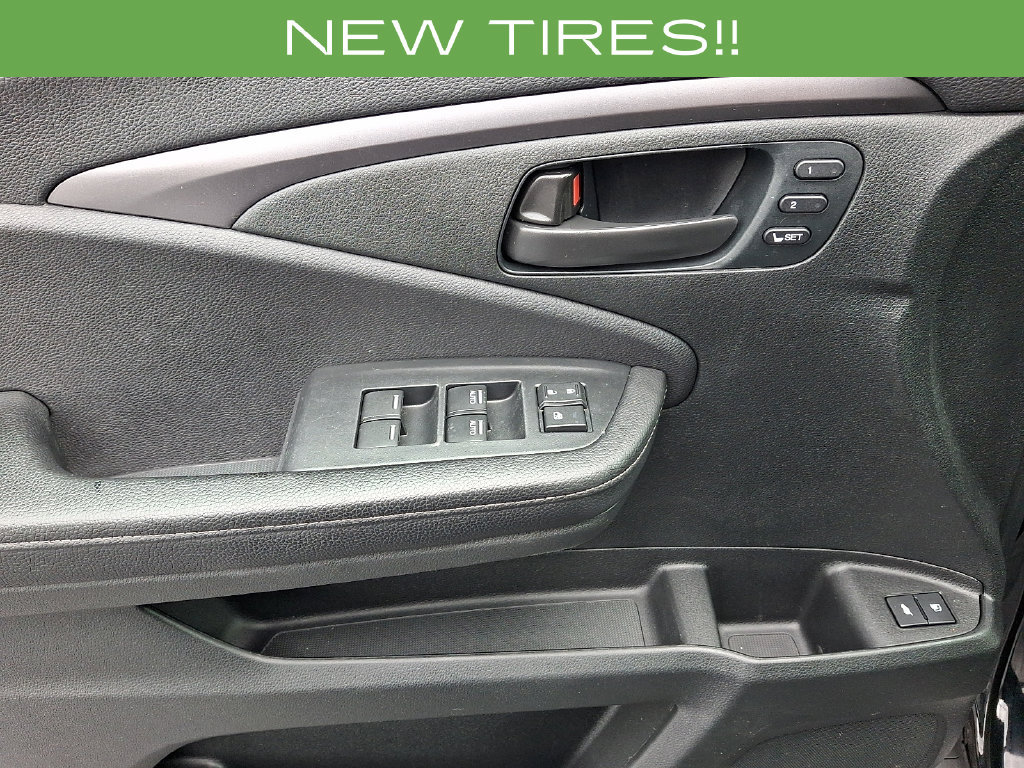 Used 2023 Honda Passport EX-L image 15
