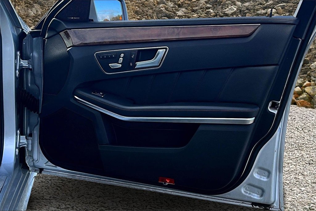 Used 2014 Mercedes-Benz E 63 AMG 4MATIC Sedan image 22