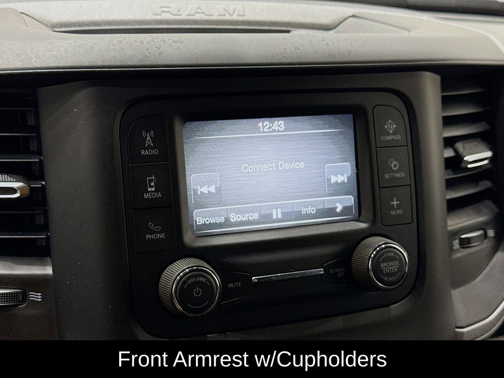 Used 2024 RAM 2500 Tradesman w/ Chrome Appearance Group image 24