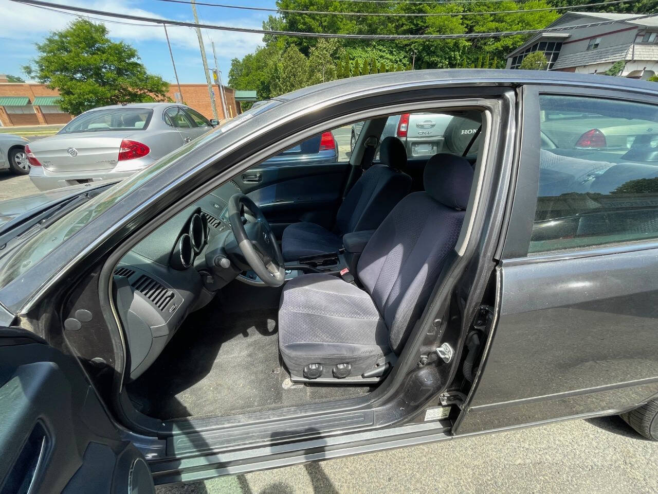 Used 2005 Nissan Altima 2.5 S FWD image 5