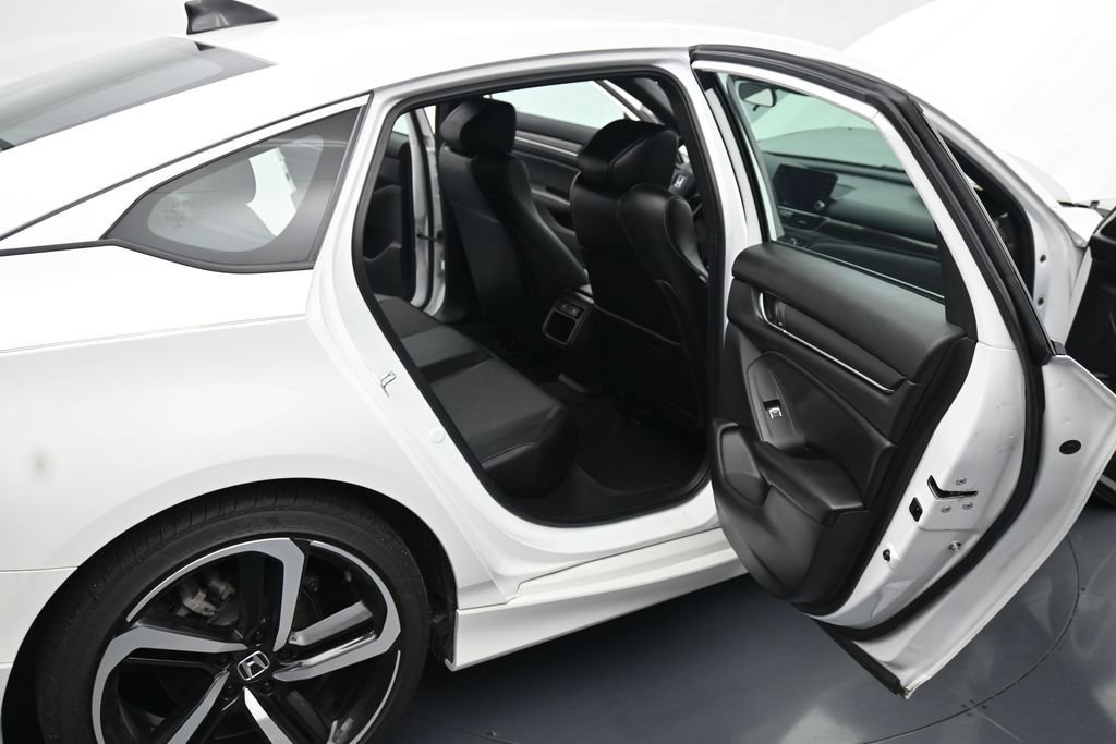 Used 2022 Honda Accord Sport image 16