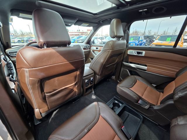Used 2021 Ford Explorer King Ranch w/ Premium Technology Package image 14