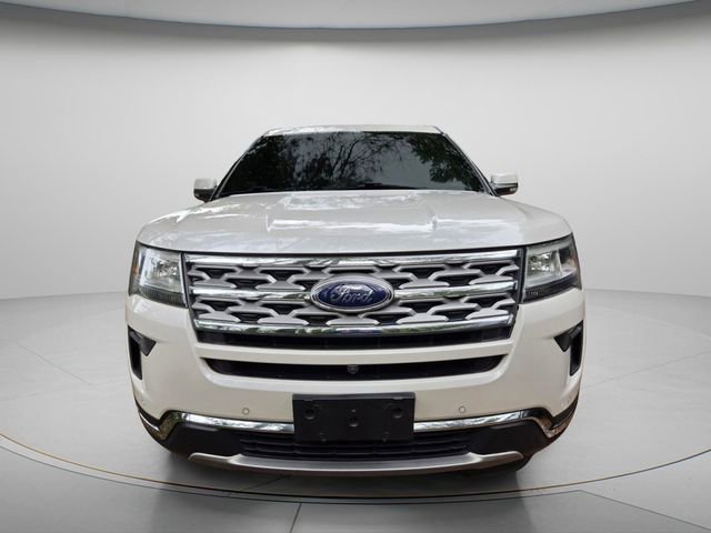 Used 2018 Ford Explorer Limited FWD image 3
