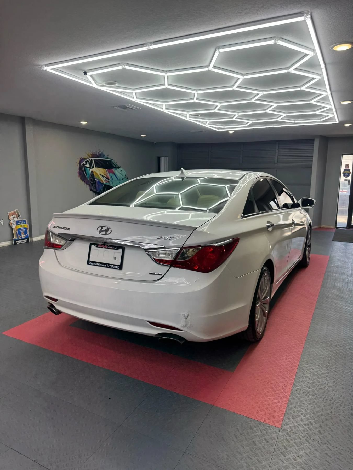 Used 2011 Hyundai Sonata Limited w/ Navigation Pkg 5 FWD image 7