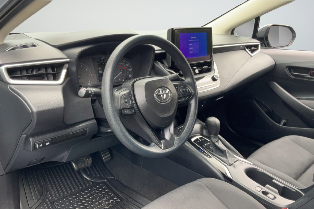 Used 2024 Toyota Corolla LE FWD image 24