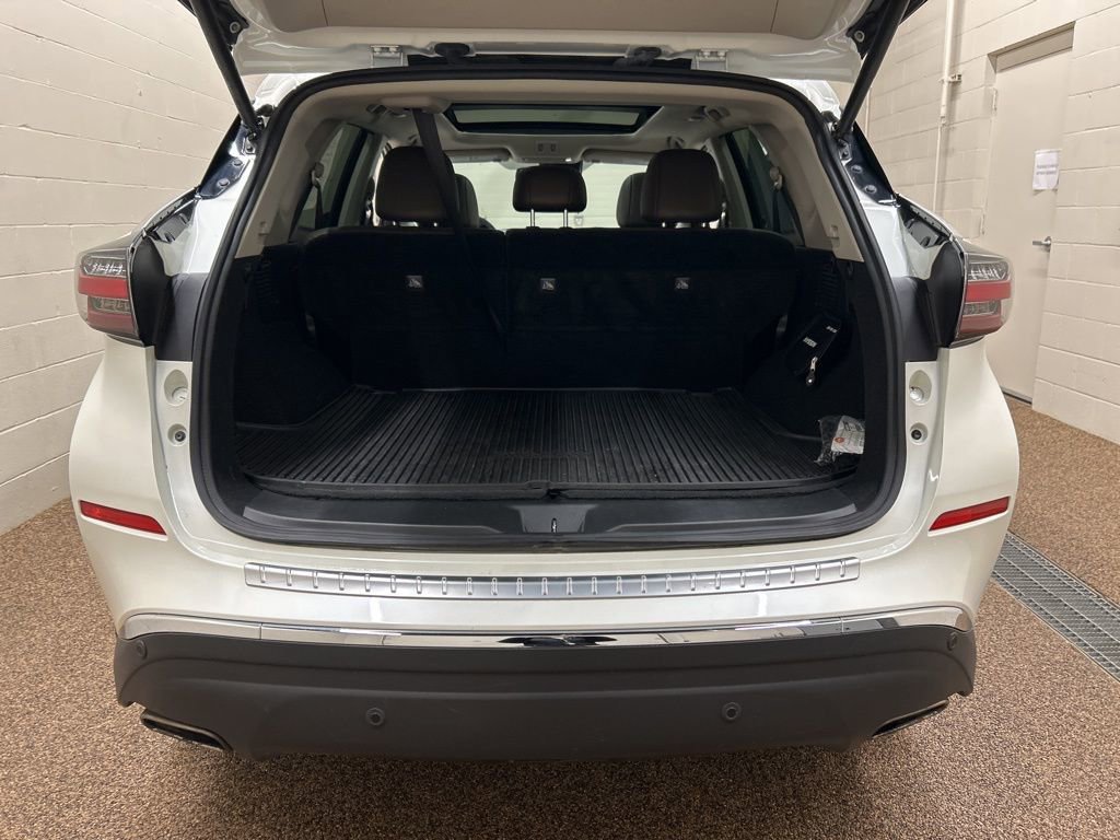 Used 2021 Nissan Murano Platinum w/ Cargo Package image 11