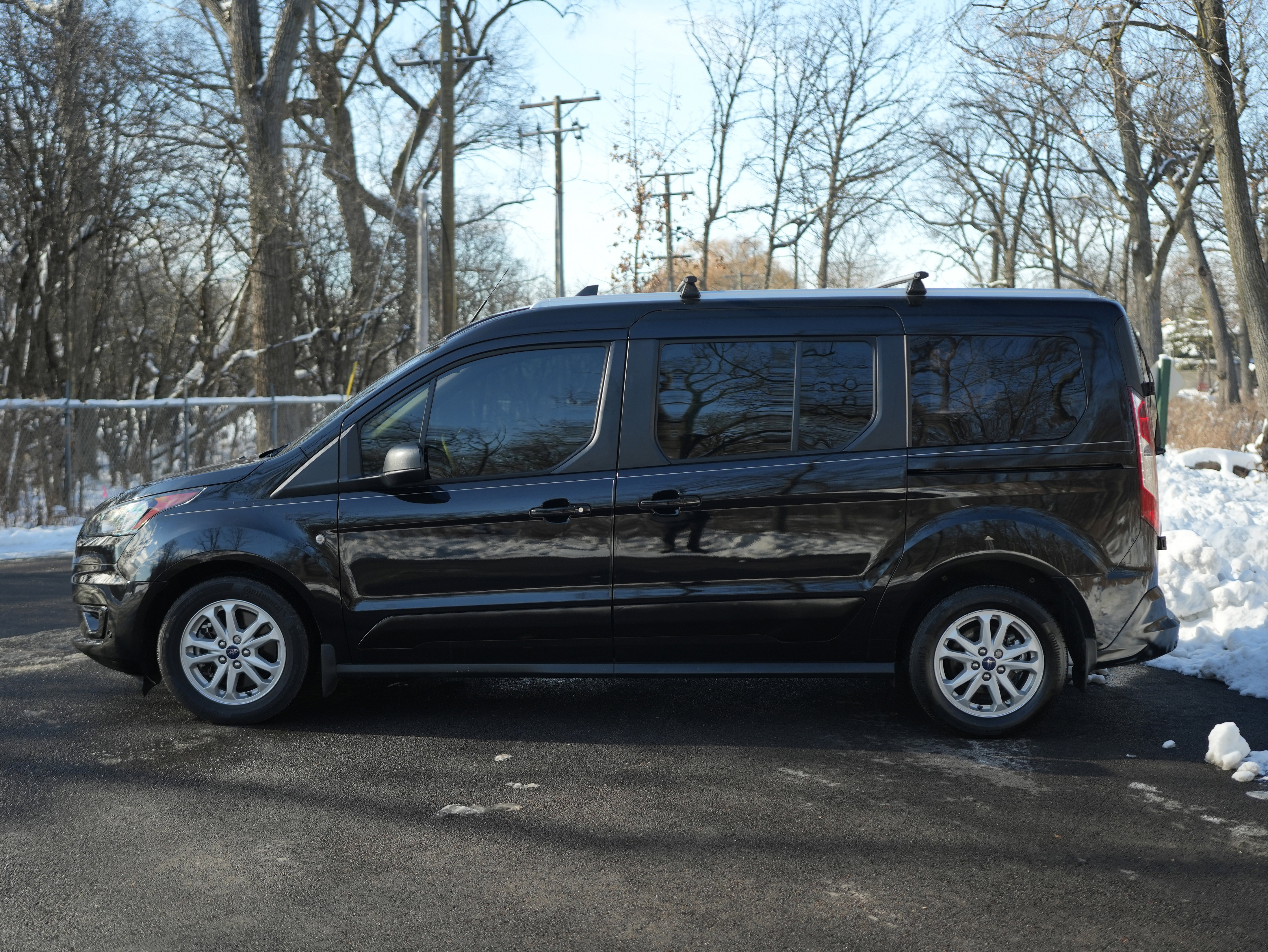 Used 2023 Ford Transit Connect XLT w/ Trailer Tow Package image 10