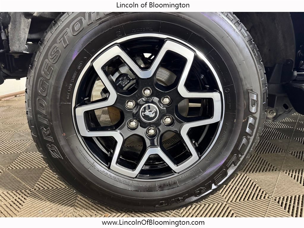 Used 2025 Ford Bronco Outer Banks AWD/4WD image 23