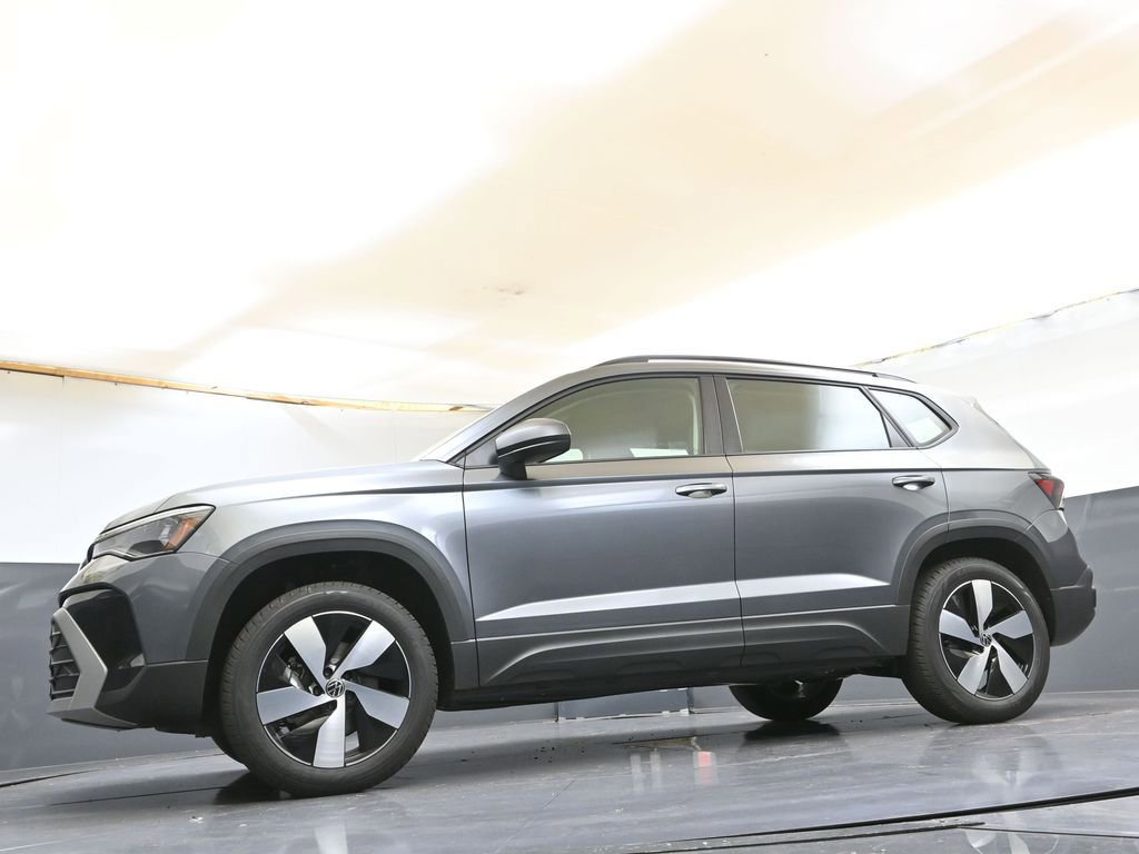 Used 2025 Volkswagen Taos S AWD/4WD image 36