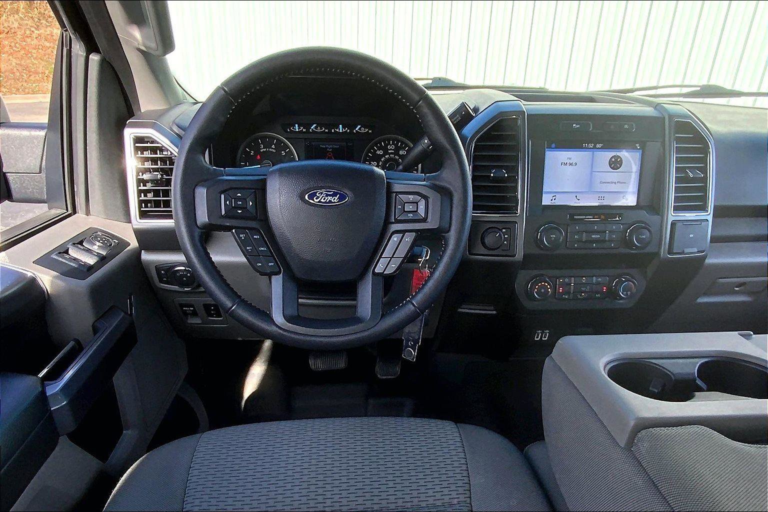 Used 2019 Ford F150 XLT w/ Equipment Group 302A Luxury image 5