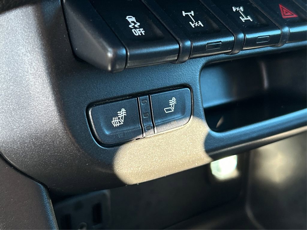 Used 2022 Chevrolet Colorado ZR2 w/ ZR2 Midnight Special Edition image 38