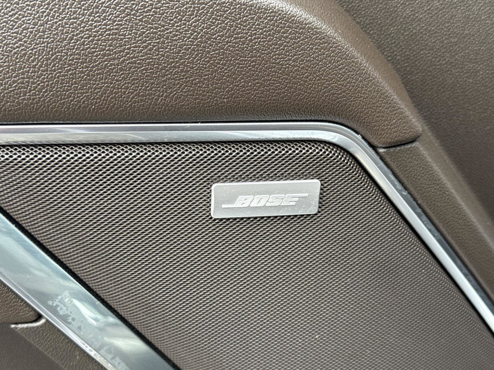 Used 2022 GMC Sierra 1500 SLT w/ SLT Premium Plus Package image 17