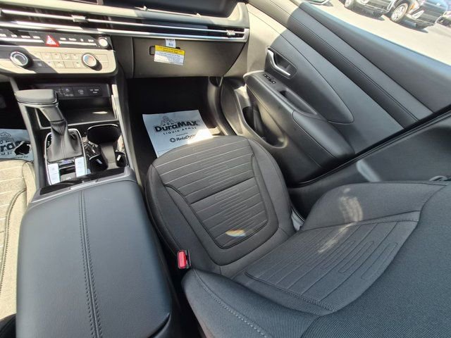 New 2026 Hyundai Santa Cruz SE AWD/4WD image 14
