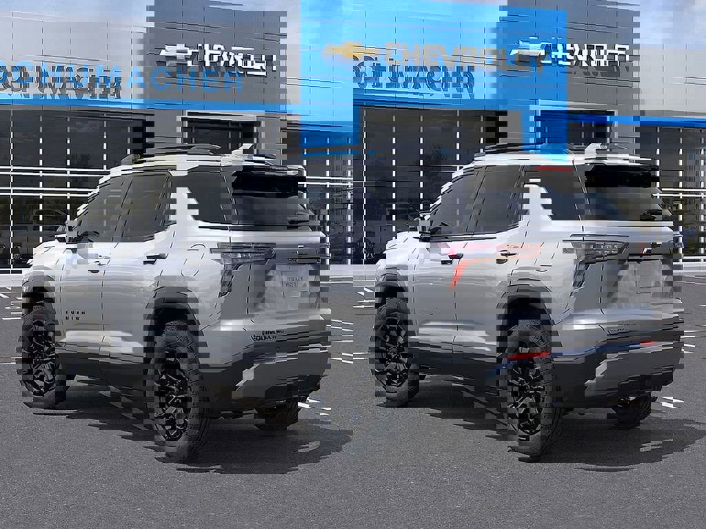 New 2026 Chevrolet Equinox LT w/ Convenience Package II image 3
