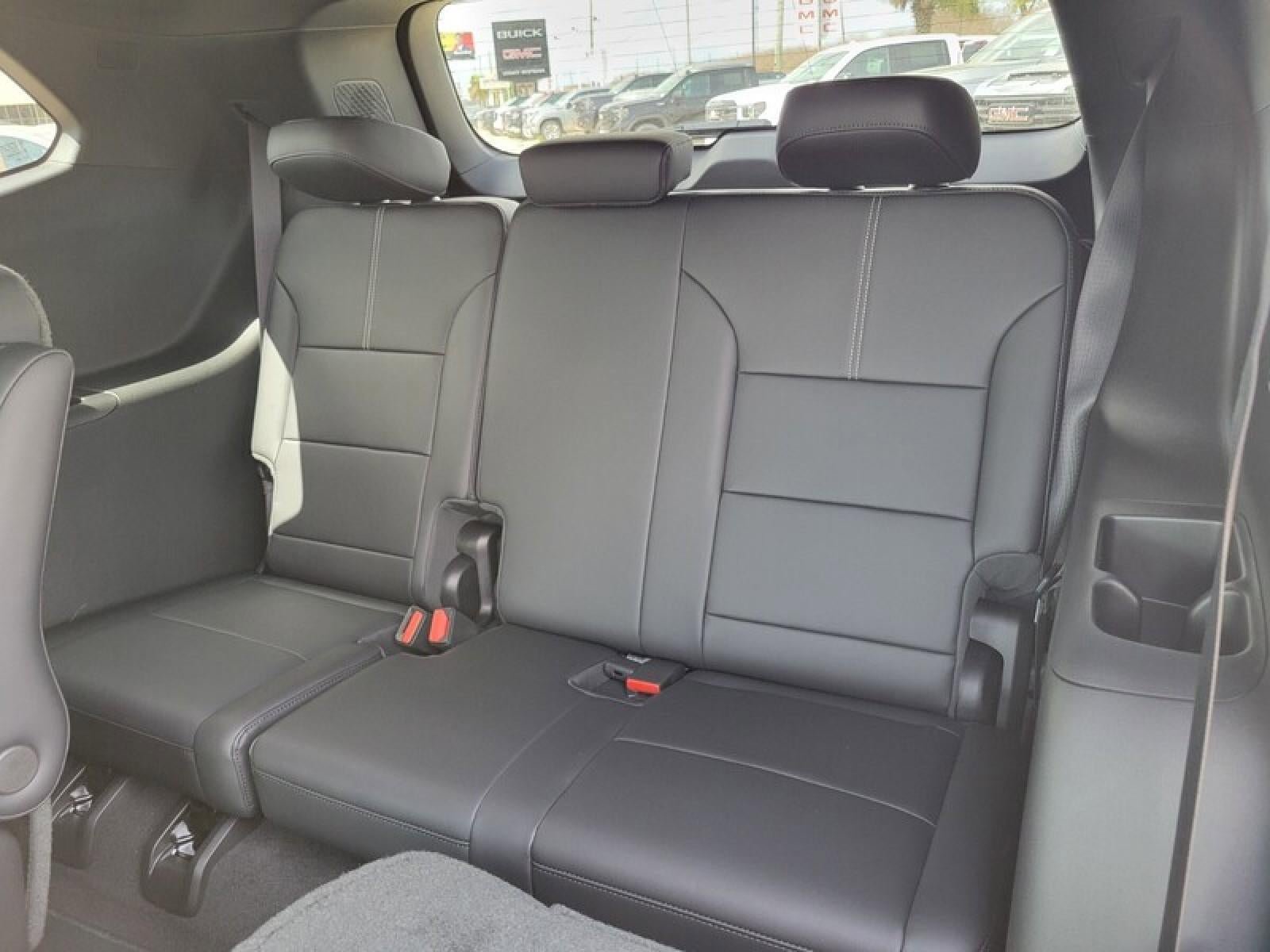 New 2026 GMC Acadia Elevation w/ Elevation Premium Package FWD image 31