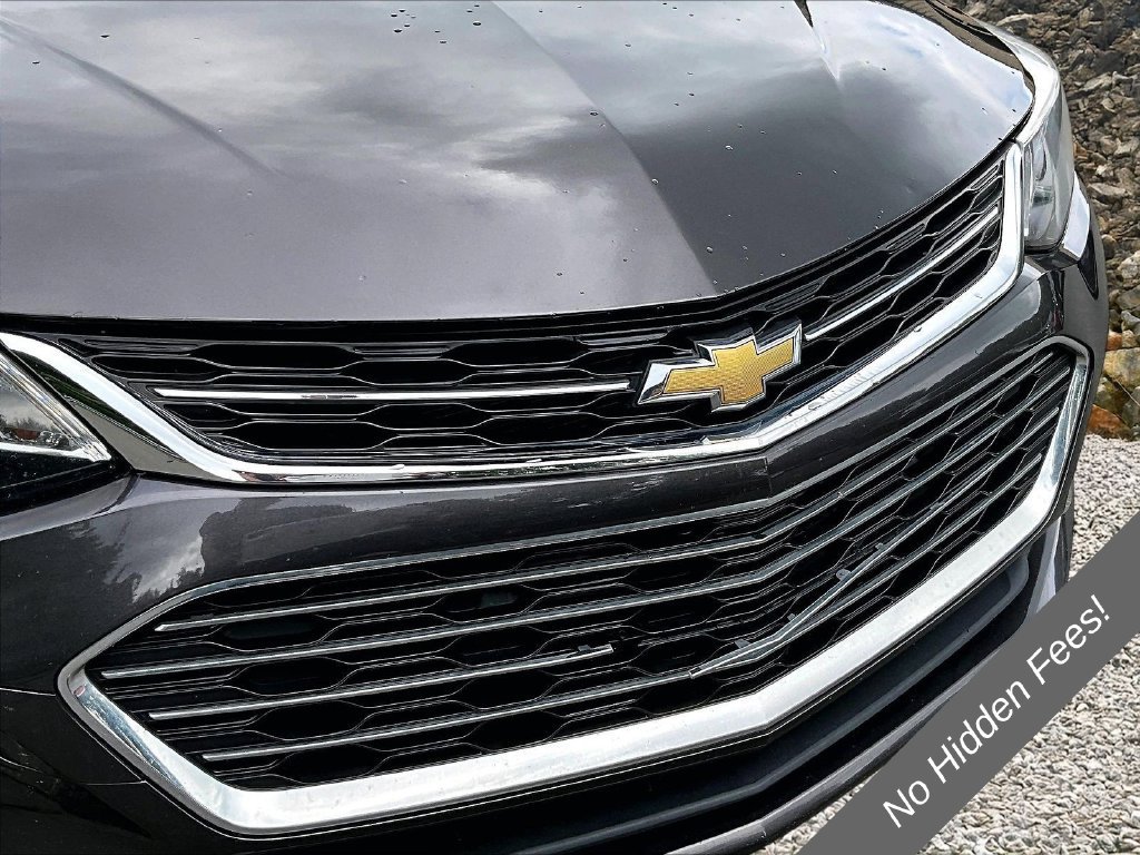 Used 2017 Chevrolet Cruze Premier FWD image 24