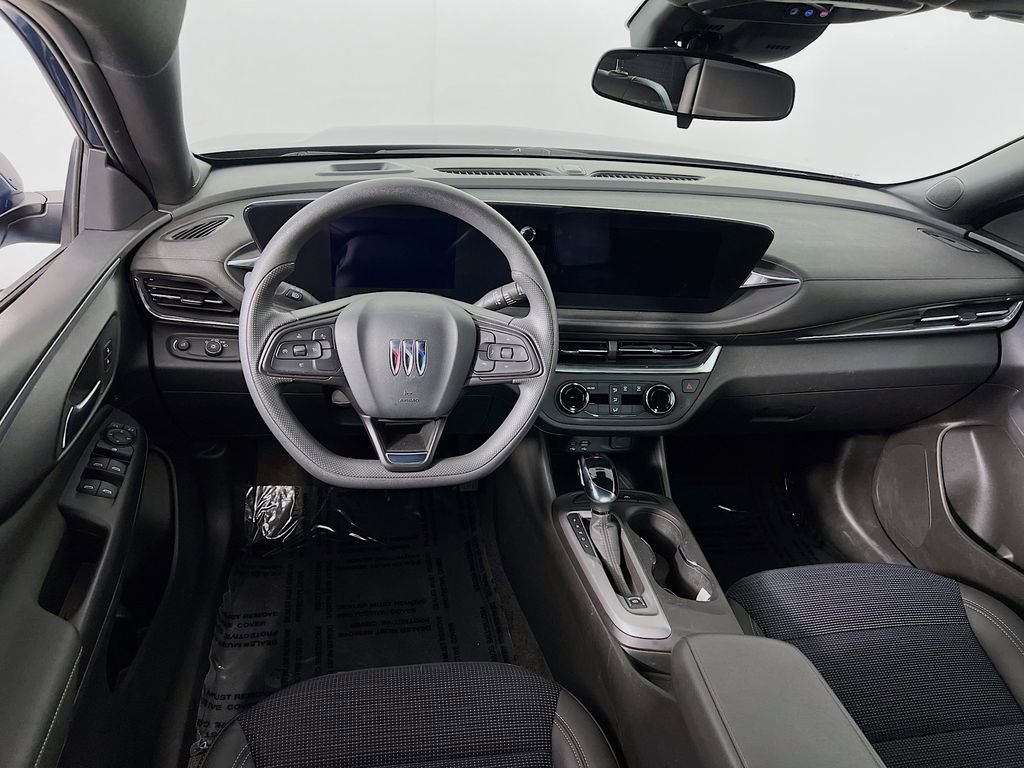 Used 2024 Buick Envista Preferred image 21