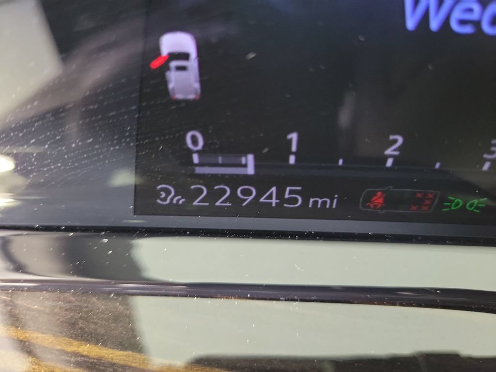 Certified 2023 Cadillac Escalade Premium Luxury w/ LPO, Radiant Package RWD image 26