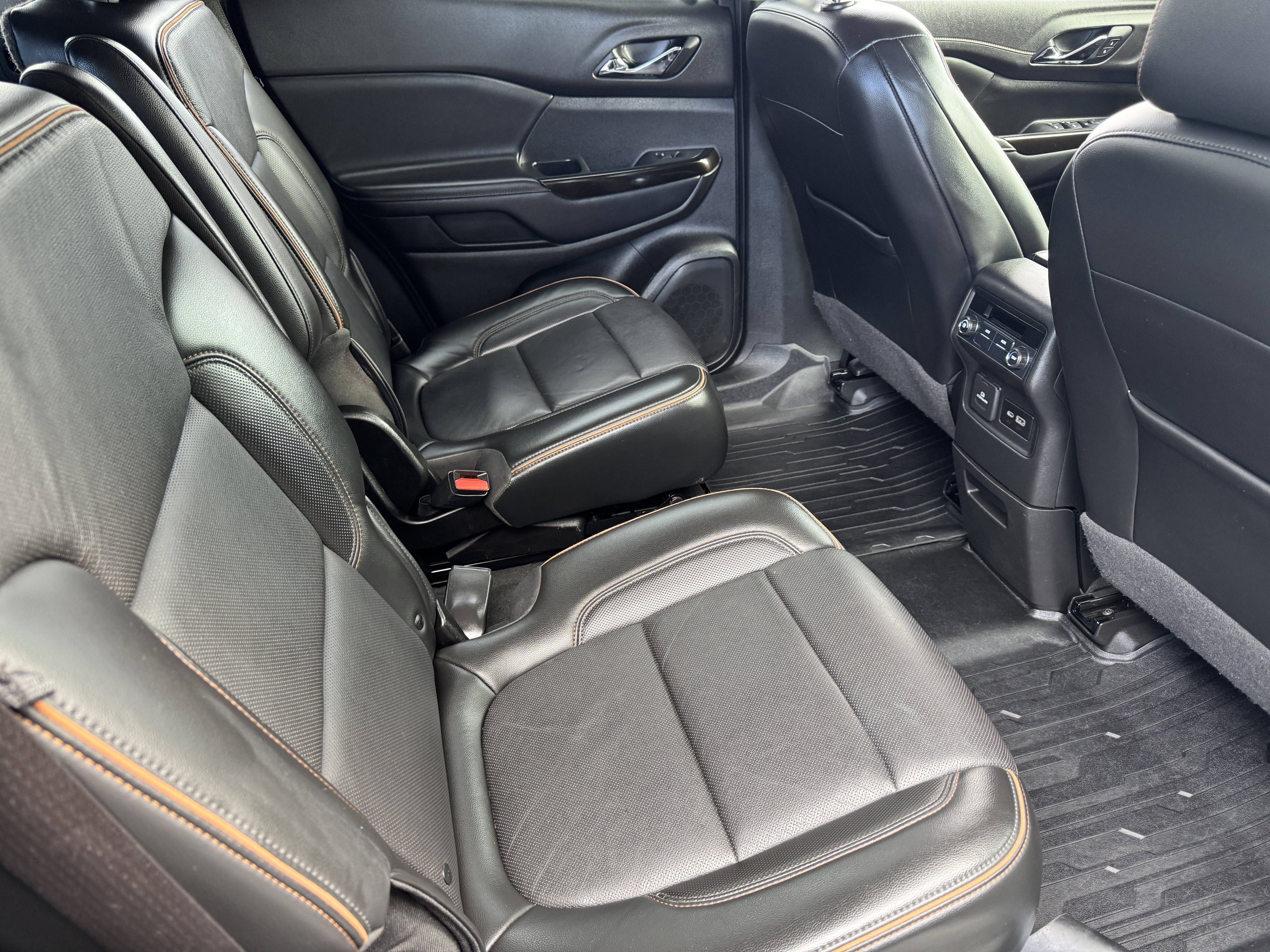 Certified 2021 GMC Acadia AT4 w/ Trailering Package image 22