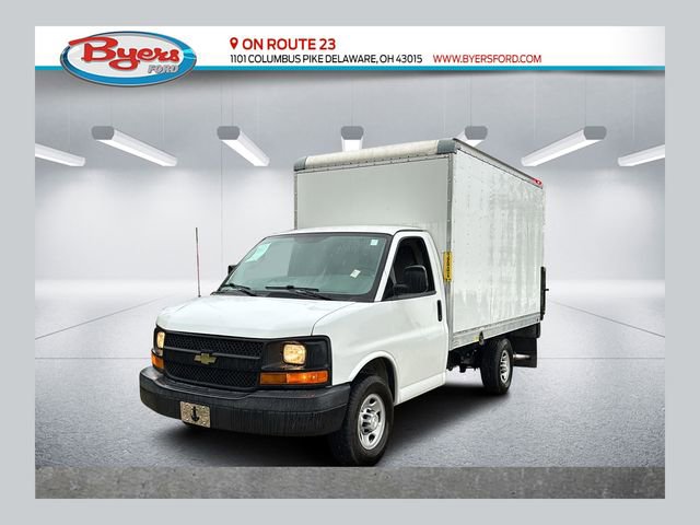 Used 2017 Chevrolet Express 3500 RWD image 1