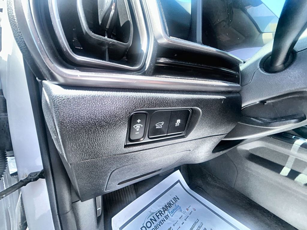 Used 2025 Kia Sorento EX w/ Panoramic Sunroof Package FWD image 11