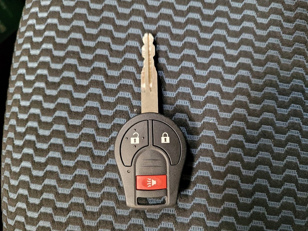 Used 2019 Nissan Versa Note SV image 32