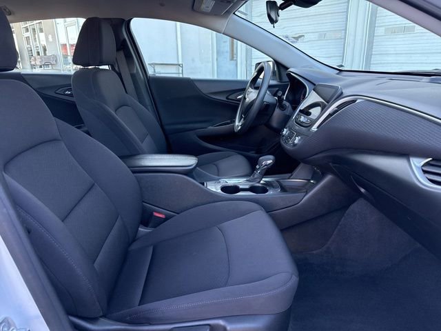 Used 2023 Chevrolet Malibu LT FWD image 10