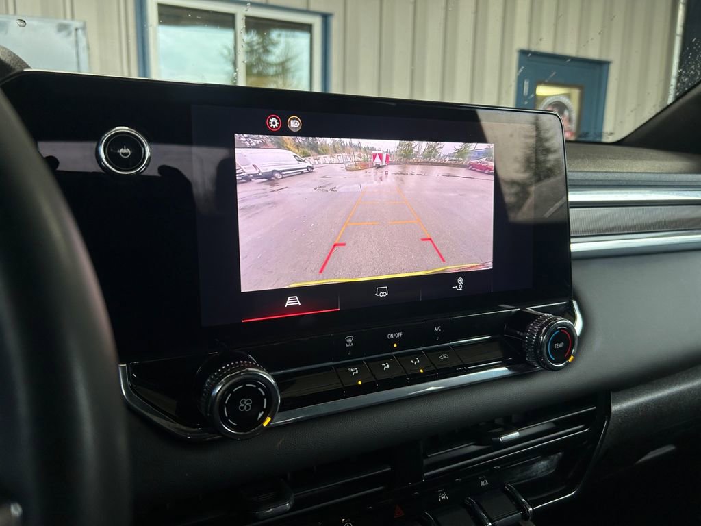 Used 2023 GMC Canyon Elevation image 19