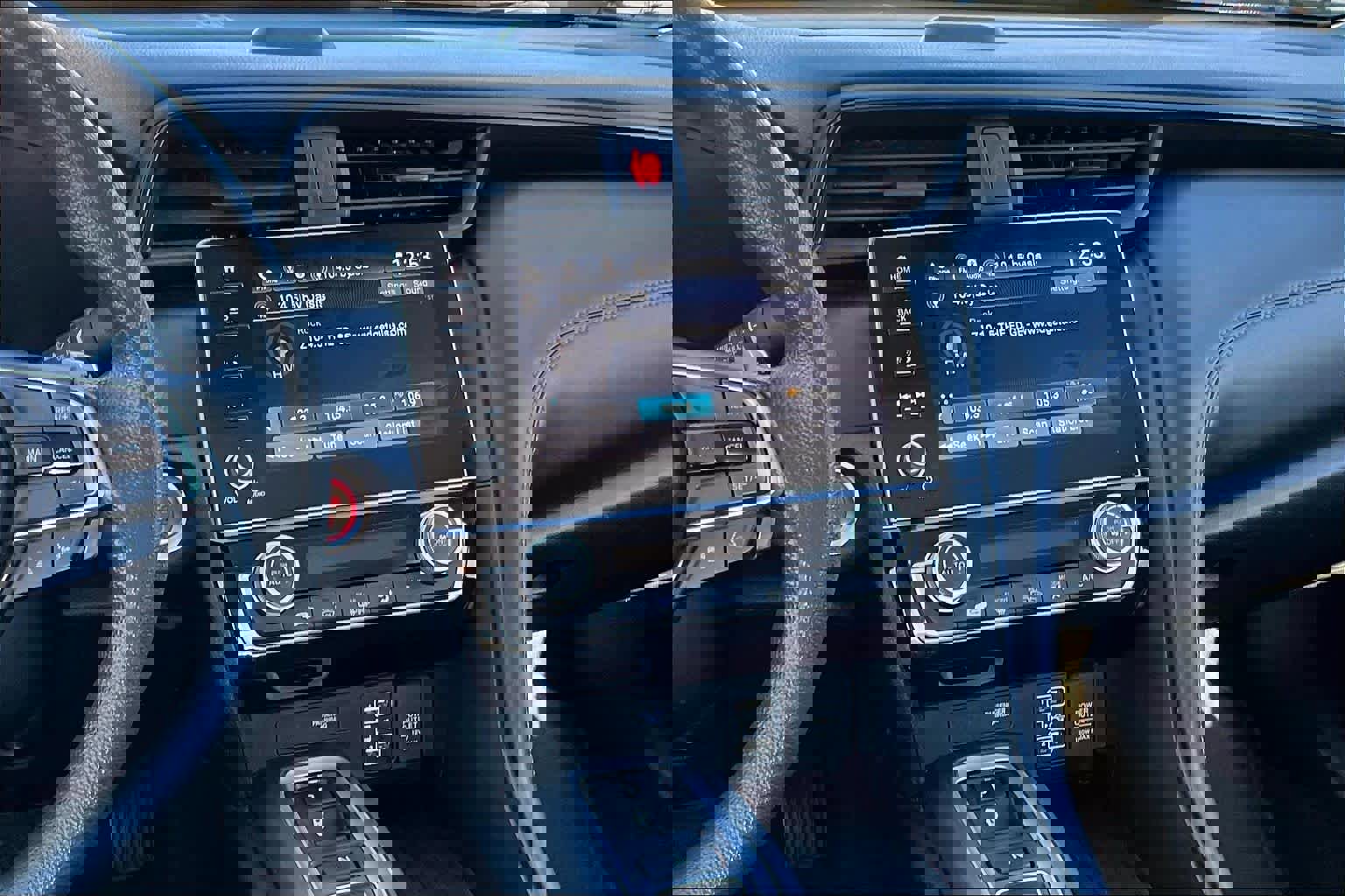 Used 2021 Honda Insight EX image 6