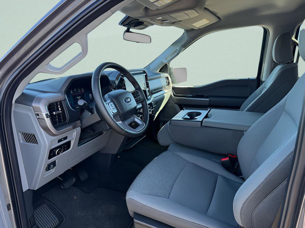 Used 2025 Ford F150 XLT w/ Equipment Group 301A Standard AWD/4WD image 3
