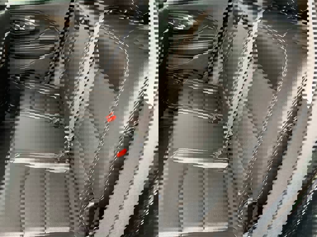 Used 2024 GMC Terrain SLT w/ Infotainment Package II AWD/4WD image 23