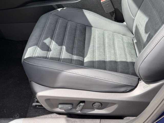 New 2026 Mitsubishi Outlander SE FWD image 42