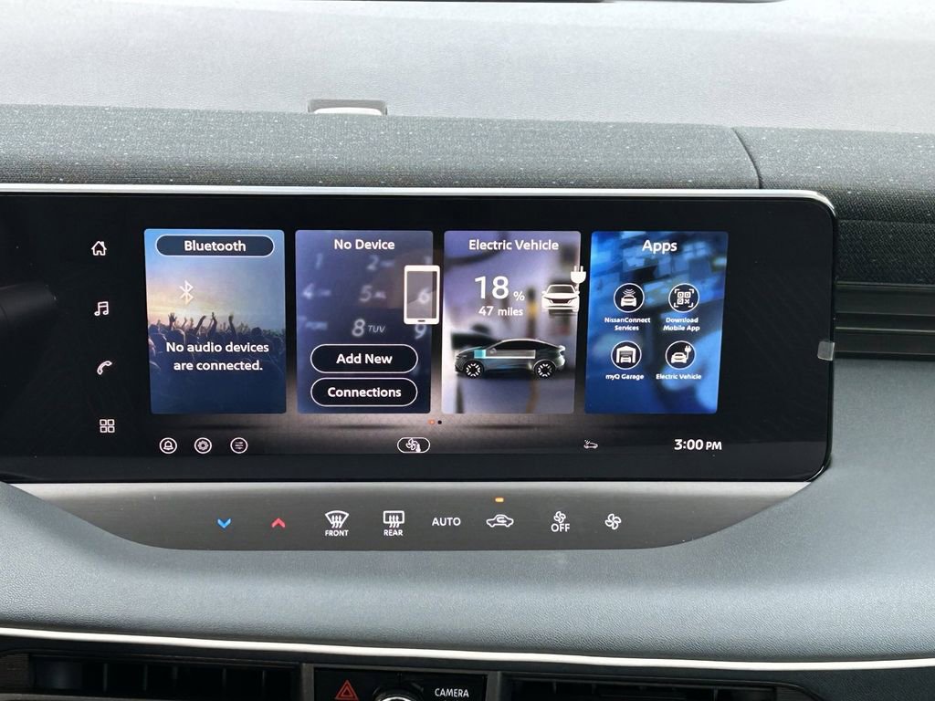 New 2026 Nissan Leaf w/ Illuminated Package image 12