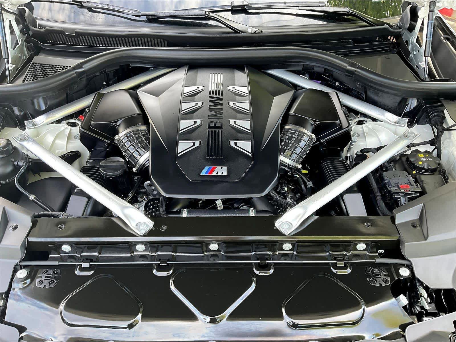 Used 2025 BMW X5 M60i AWD/4WD image 13