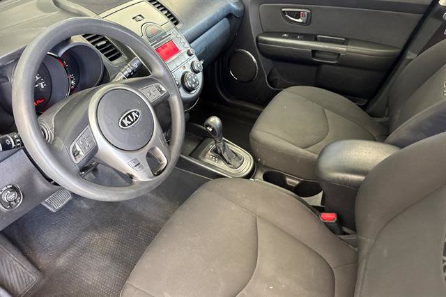 Used 2011 Kia Soul + w/ Audio Pkg FWD image 9