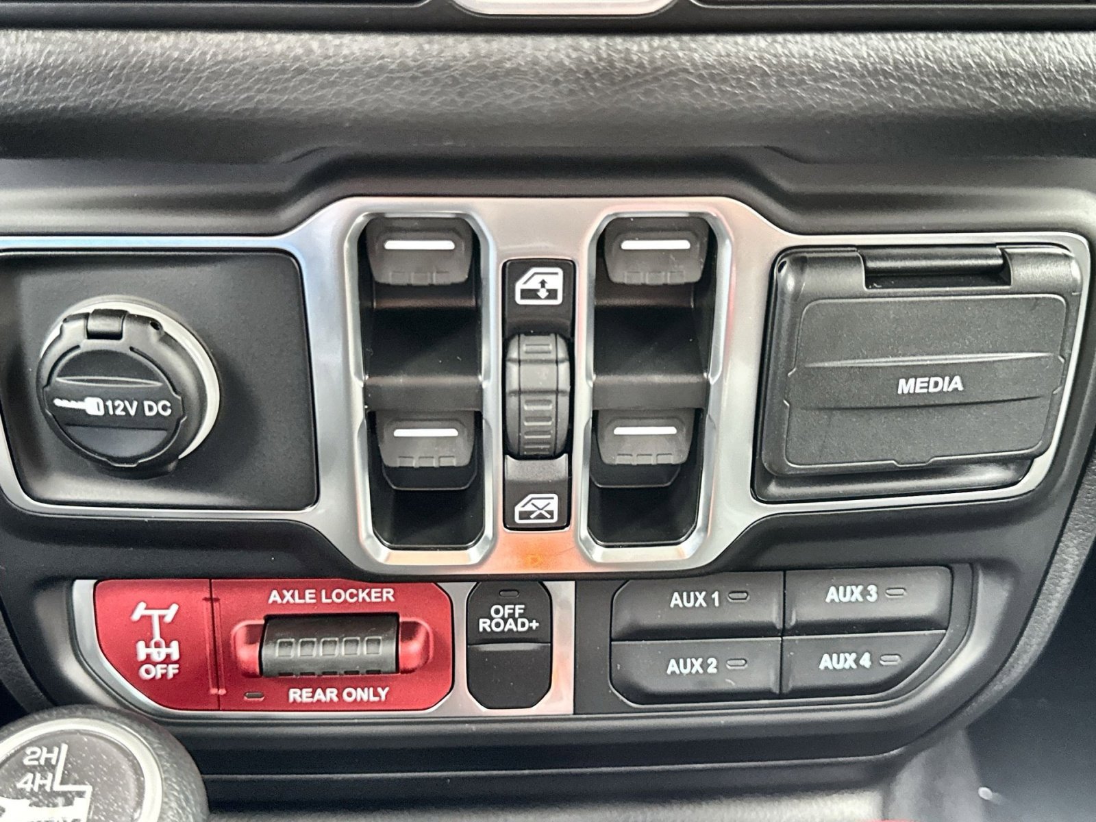 New 2025 Jeep Wrangler Willys image 20