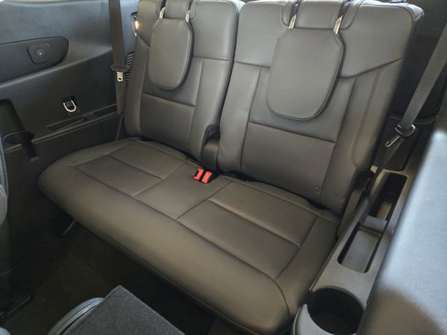 New 2025 Ford Explorer Active w/ Active Comfort Package image 22