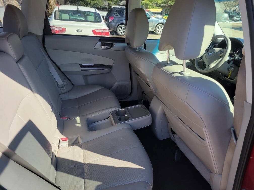 Used 2012 Subaru Forester 2.5X Limited image 9