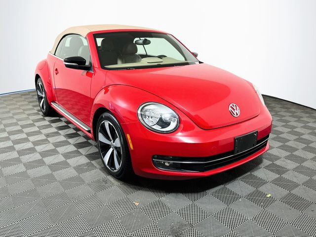 Used 2013 Volkswagen Beetle Turbo FWD image 1