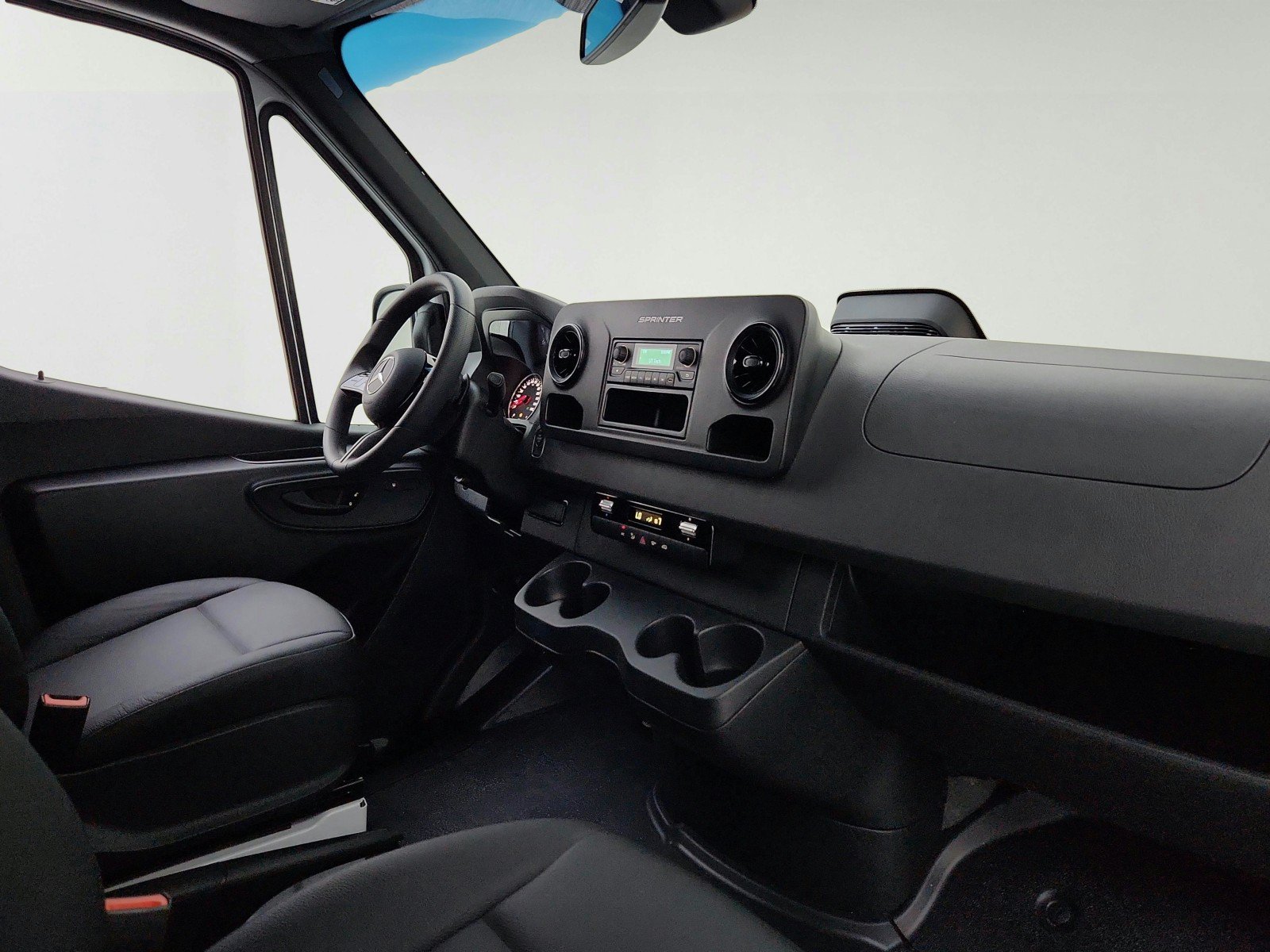 New 2025 Mercedes-Benz Sprinter 2500 image 18