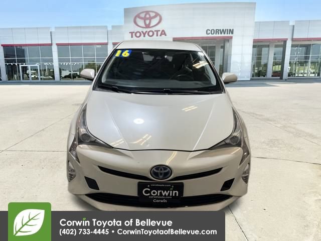 Used 2016 Toyota Prius Four Touring image 8
