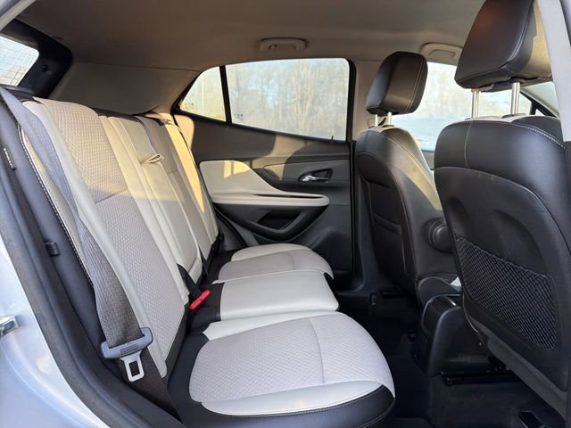 Used 2018 Buick Encore Preferred image 16