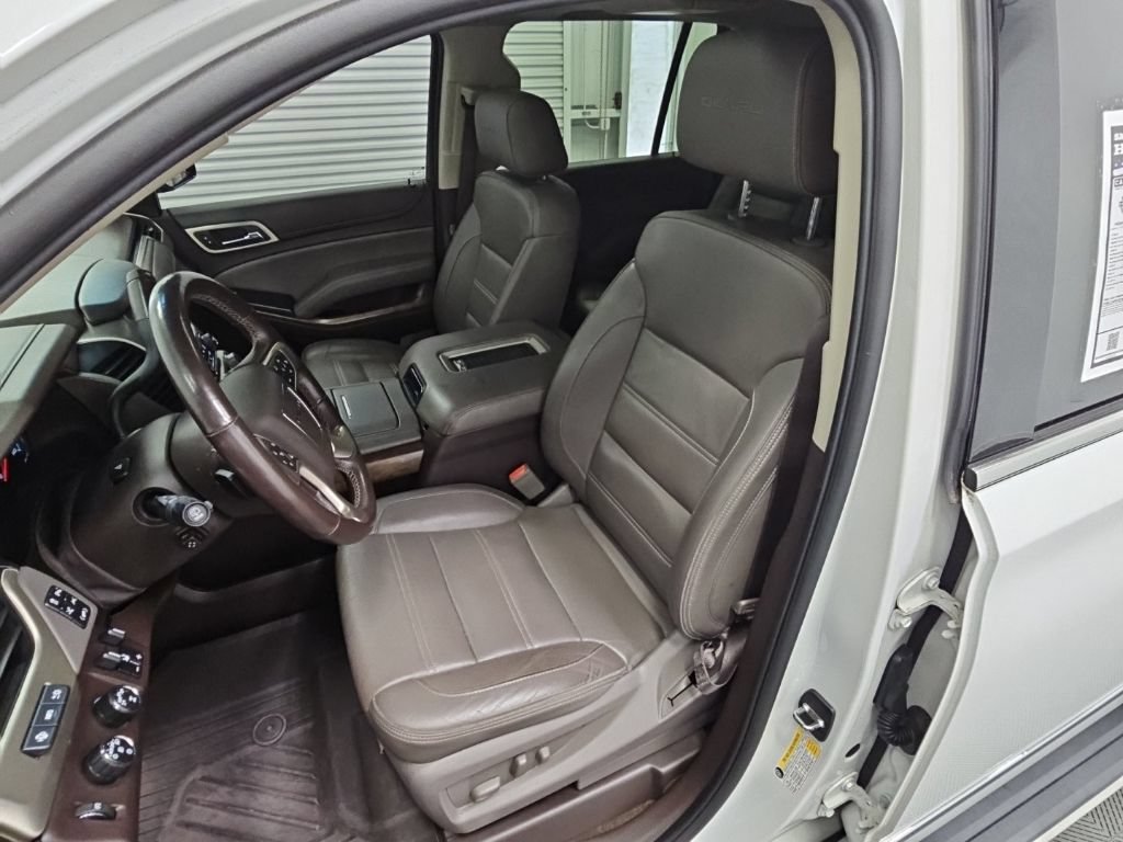 Used 2018 GMC Yukon XL Denali w/ Open Road Package AWD/4WD image 30