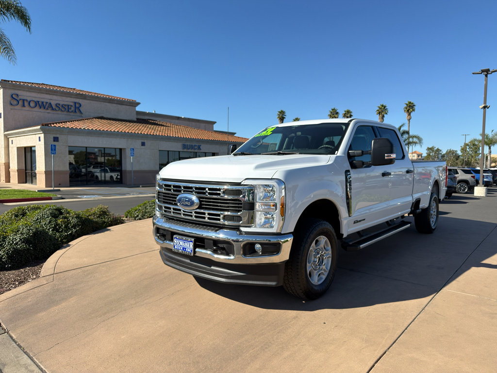 Used 2025 Ford F250 XLT AWD/4WD image 1