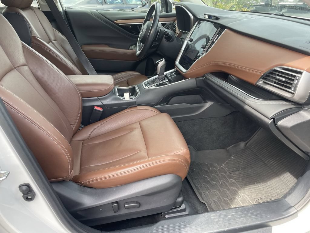 Used 2020 Subaru Outback Touring AWD/4WD image 34