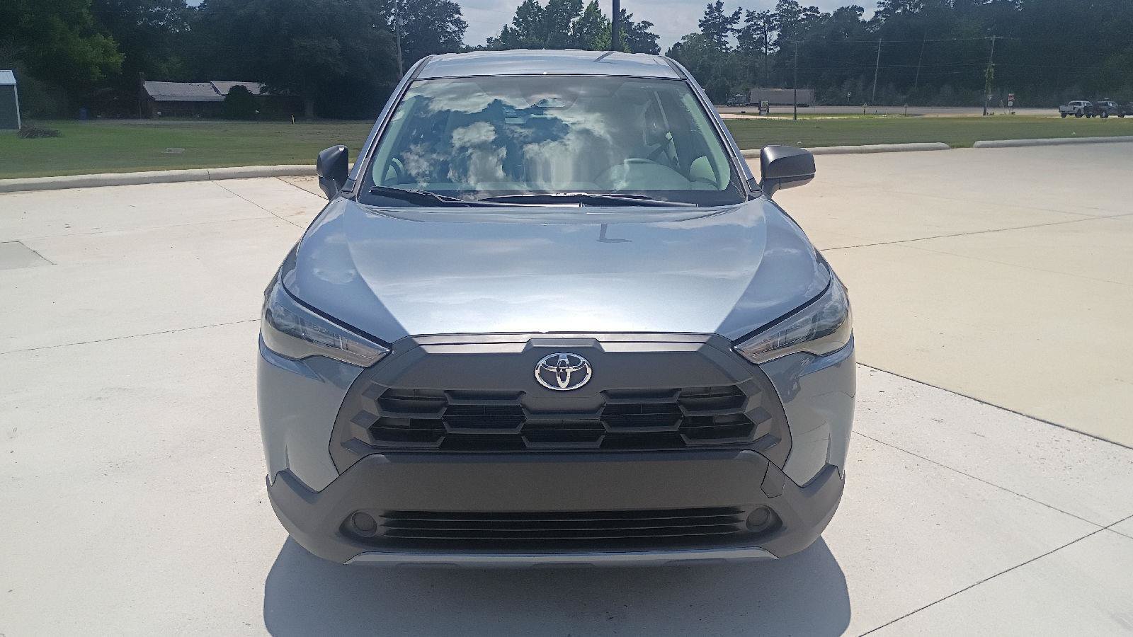 New 2026 Toyota Corolla Cross L FWD image 2