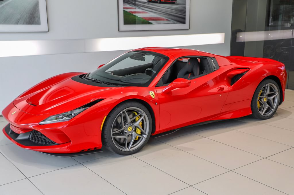 Certified 2022 Ferrari F8 Tributo RWD image 18