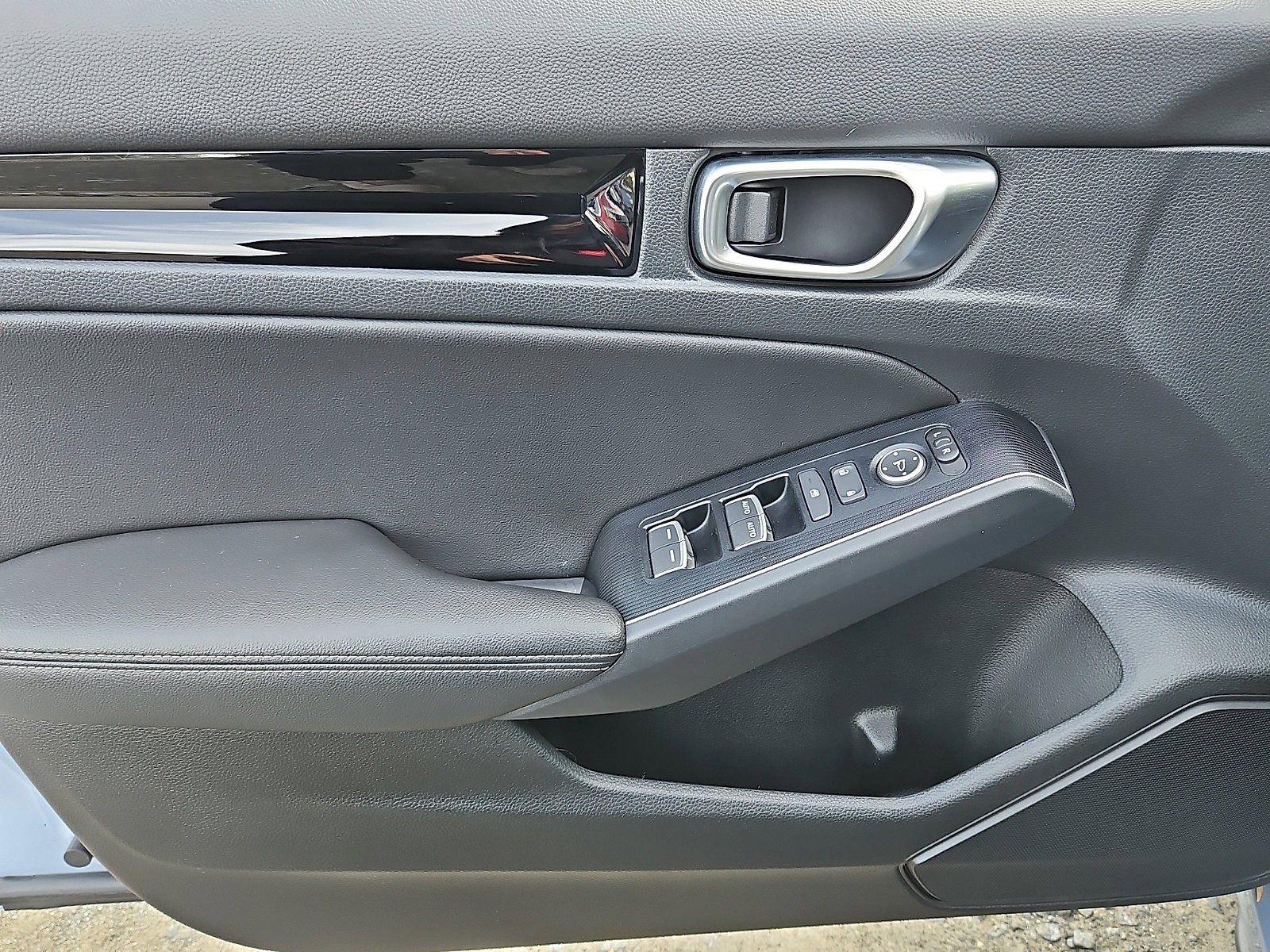 Certified 2024 Honda Civic Sport Touring image 13