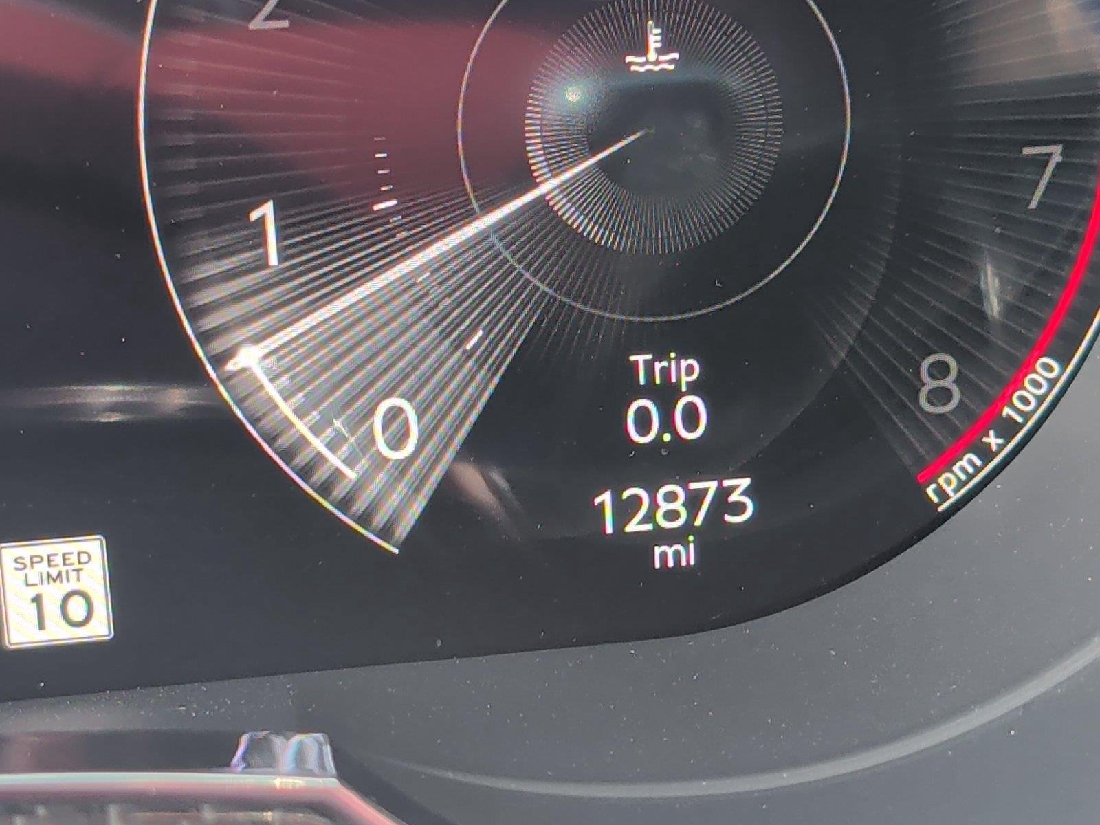 Used 2022 Bentley Bentayga AWD/4WD image 10