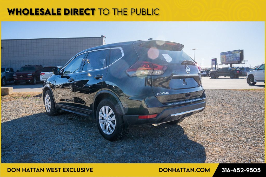 Used 2018 Nissan Rogue S image 24